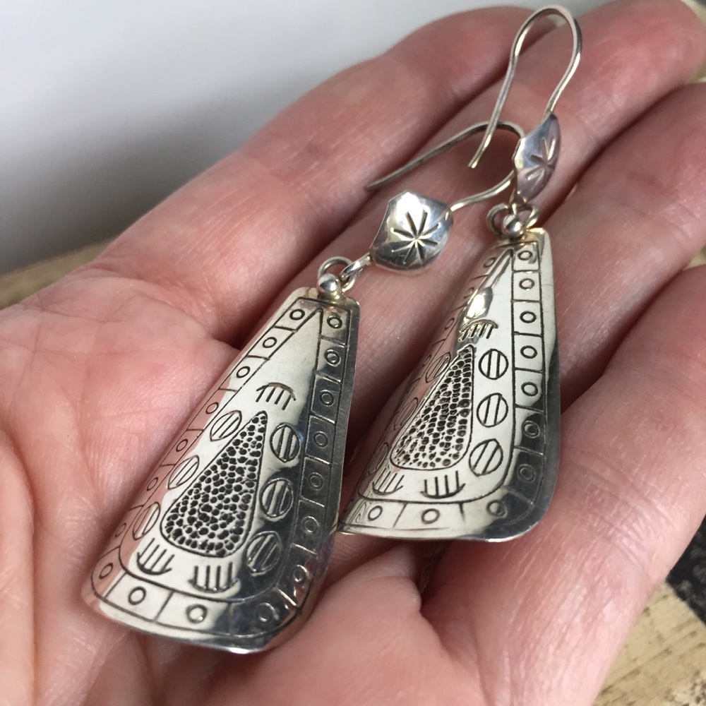 Silpada sterling silver earrings Navajo design - Picture 5 of 9
